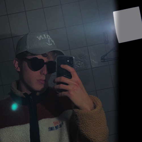 FADED(Techno  REMIX DJ BLØØVER  )