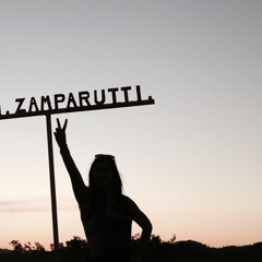 .Zamps.