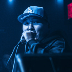 DJ Bayaraa