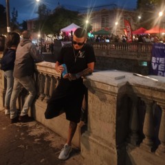 @®©€