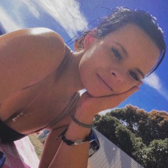 Em