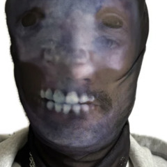 TЯEVOR PINHEAD