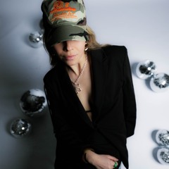 Zsa-Zsa Jung
