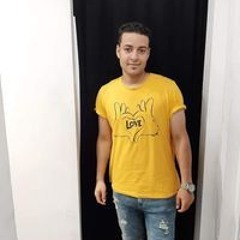 مصطفي محمد