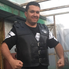 Денис Карпушев