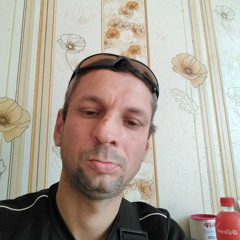 Виталий Момотенко
