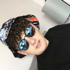 Lewis devlin