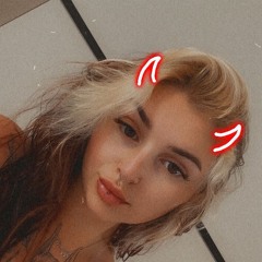 Chloe Lawson