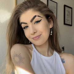 𝔔𝔲𝔢𝔢𝔫 𝔬𝔣 𝔔𝔲𝔦𝔯𝔩𝔦𝔤𝔨𝔢𝔦𝔱 💅🏼✨