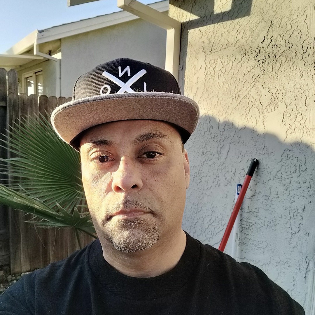 Stream CHICO G. music | Listen to songs, albums, playlists for 