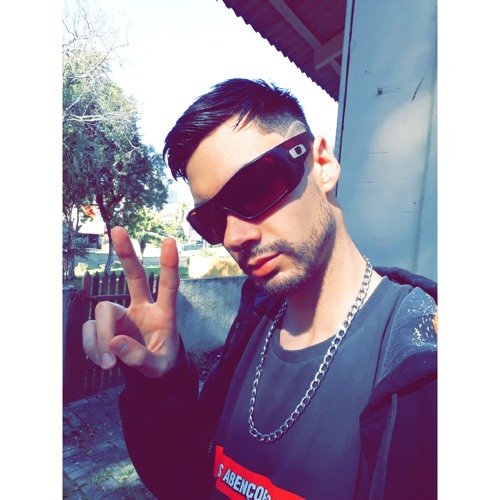 👽nobru👽’s avatar