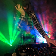 DJ ArtemisTech