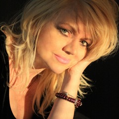 madonna carew