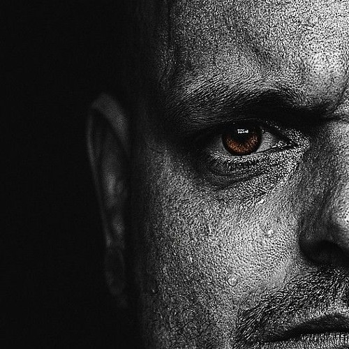 Schwarze Puppen (Syhnthtekk Hardtekk EDIT)