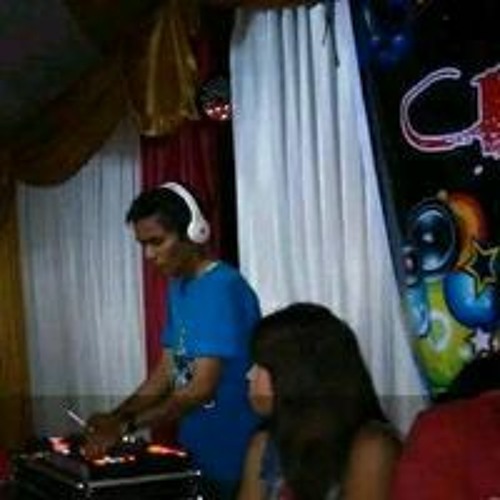 CUBIT TAK MAU DI CUBIT-Cover Betrys Bombay __ Dangdut Orgen tunggal __ TheDoctor membakar __ NF7_4Ud