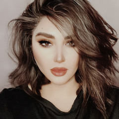 Naghmeh RZ