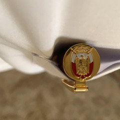 m-r7u