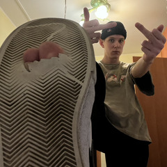 yurafuckingyourslatt
