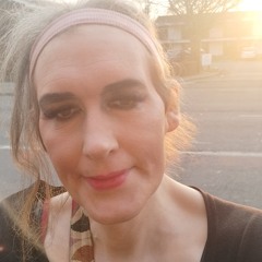 moxie Davies