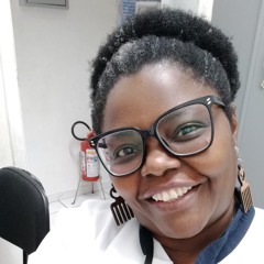 Menina mulher da pele preta