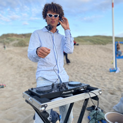 Sthousy DJ einstein