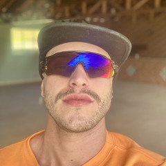 Nikolas Giovanni