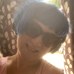 Dani Singar ( Danguole)