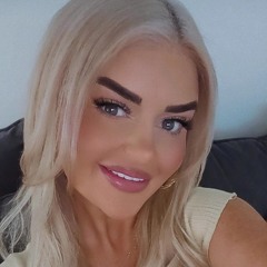 Angela Macleod