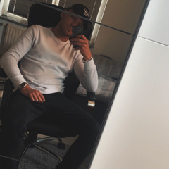 Lars_Techno