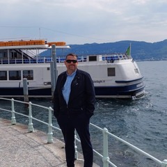 Stefan Reinhard