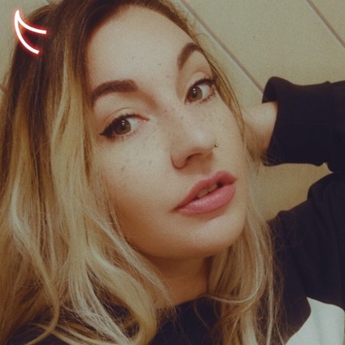 Alexia L’s avatar
