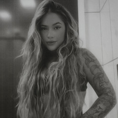 Larissa Faulhaber