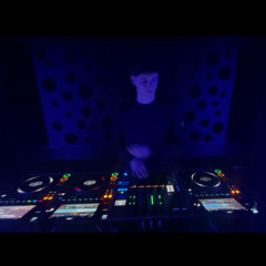 DJUMPR