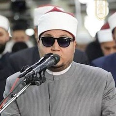 متِّعوا أسماعَكم بهذه التلاوةِ الندية، بصوت الشيخ رمضان خليف