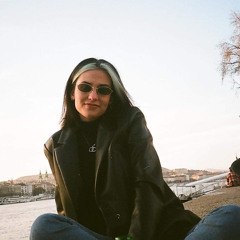 Sára Bujtor