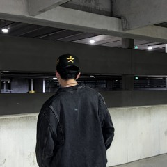 MIKE WILLIAM$