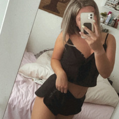 Sophie x