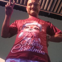 DJ  Difficult aka Kanu Raves