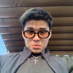 ăn thịt kho tàu 0