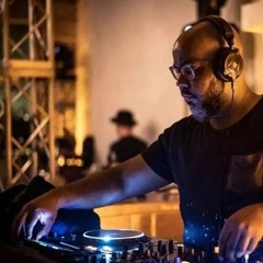 NEZ-DJ
