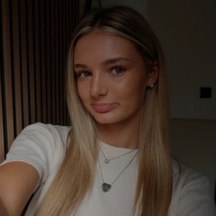 Mia Green
