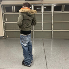 Leehem Kinsworth🧛‍♀️