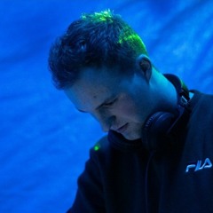Domme Pjarno's Foute uur mix