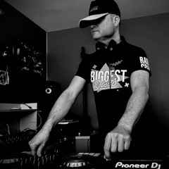 DJ TRAVANO