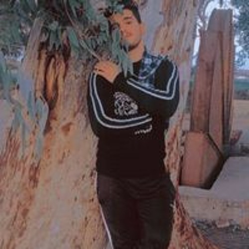 اغنية_ عم بتعلق فيك - نانسي عجرم بتقنية ال 8d.opus