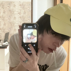 co7oi999^<\*
