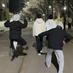정채연