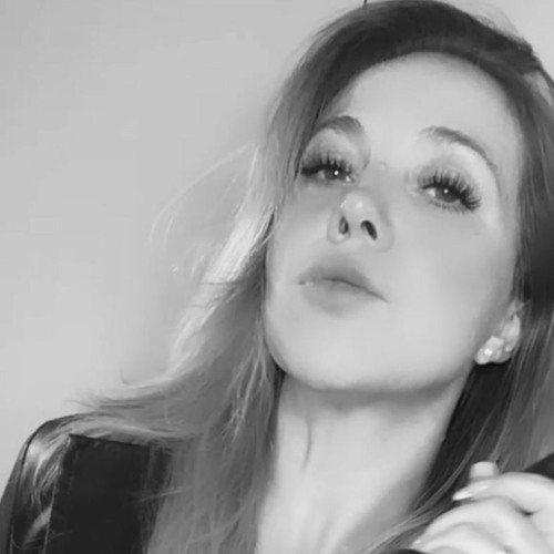 Daniela Duarte’s avatar