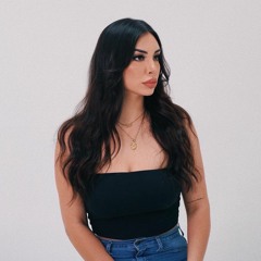 ANDREA LUNA