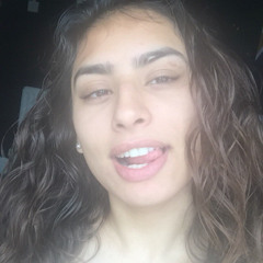 Aisha Nawaz 💙